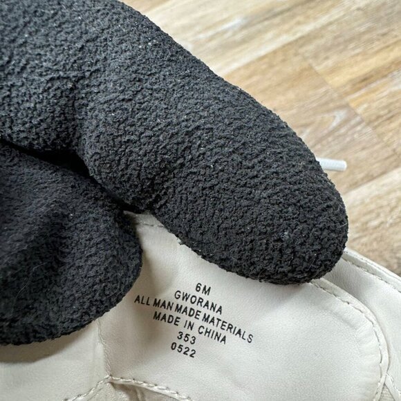 Guess Orana Ivory Combat Boot Women's Size 6 - Picture 6 of 7